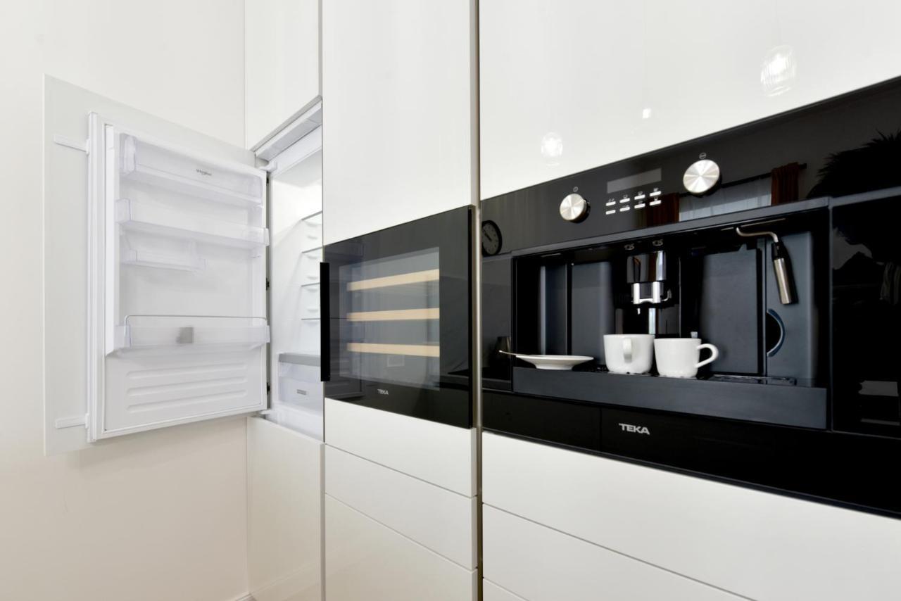 Apartman S Balkonom Trenčín Kültér fotó